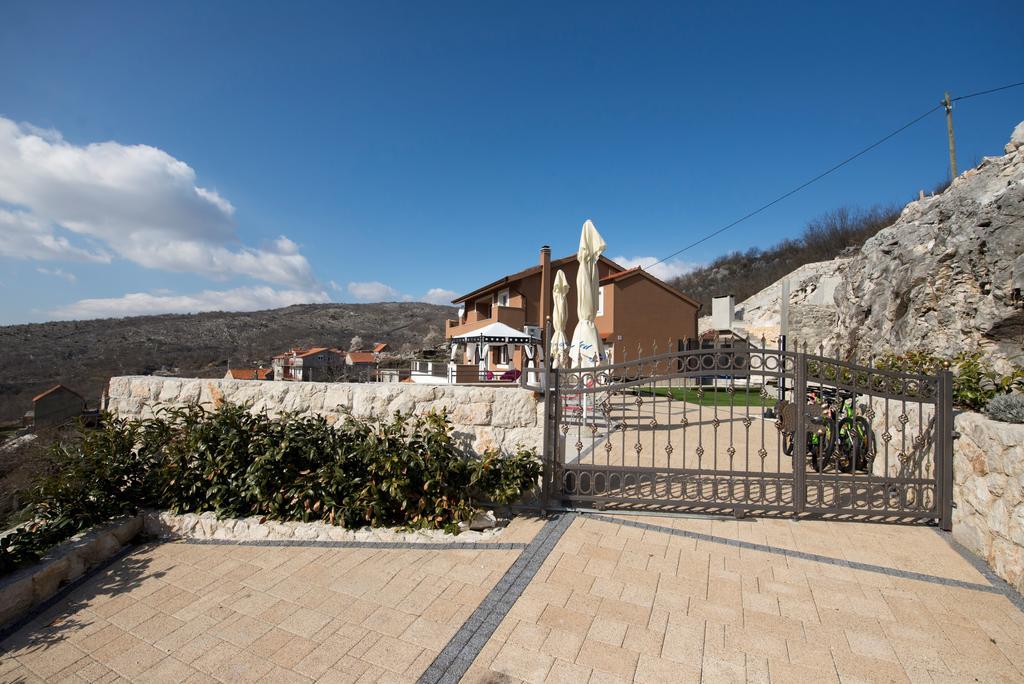 Villa Ivana Zagvozd Екстериор снимка